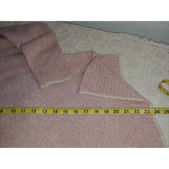 Line Women's Over-Sized Small Sweater Cashmere Blend Cropped V-Neck Pink Cream - Picture 6 of 9